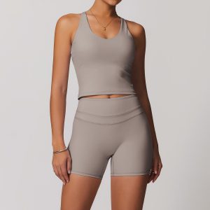 Women's Light Grey Yoga Shorts Set, Seamless High Waist Workout Outfit, Buttery Soft Sports Bra + Biker Shorts, Gym ActivewearWomen's Light Grey Yoga Shorts Set, Seamless High Waist Workout Outfit, Buttery Soft Sports Bra + Biker Shorts, Gym Activewear